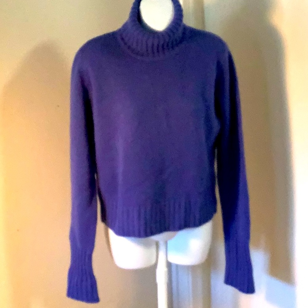 Cashmere crop sweater blue